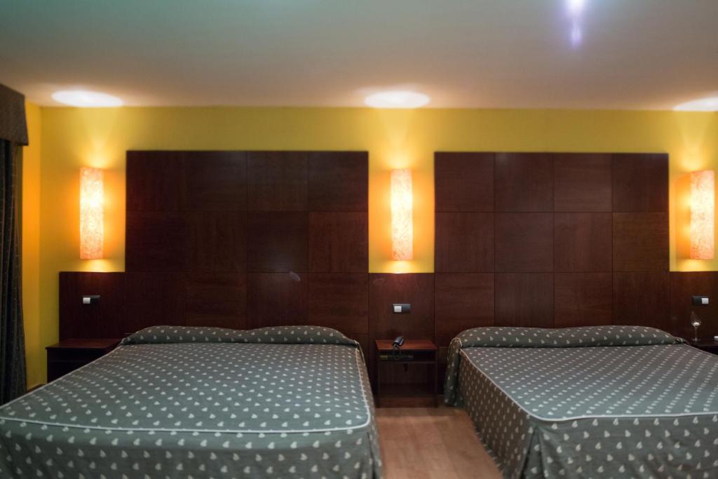 Motel Emporio Cabezón de Pisuerga Eksteriør billede